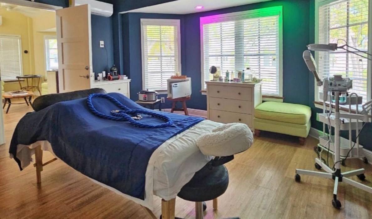 A treatment room at the Chub Cay spa